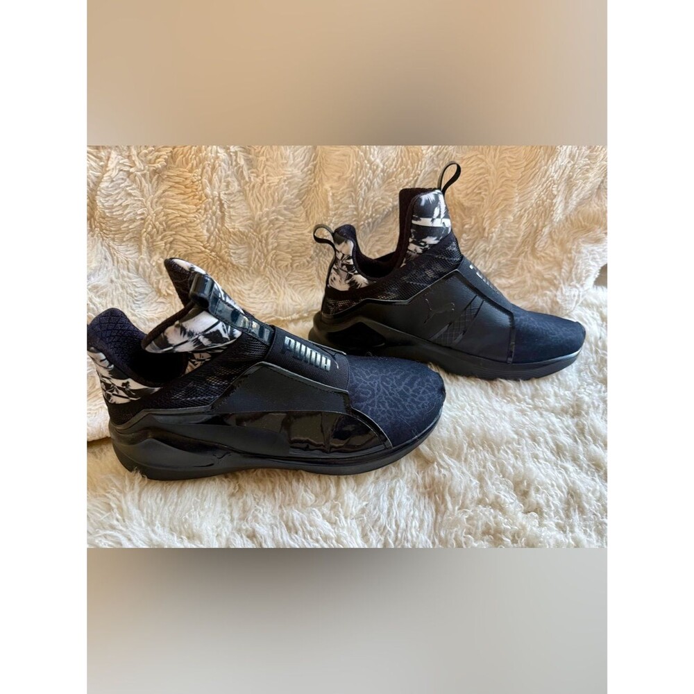PUMA Fierce Swan Slip On 7.5 EUC